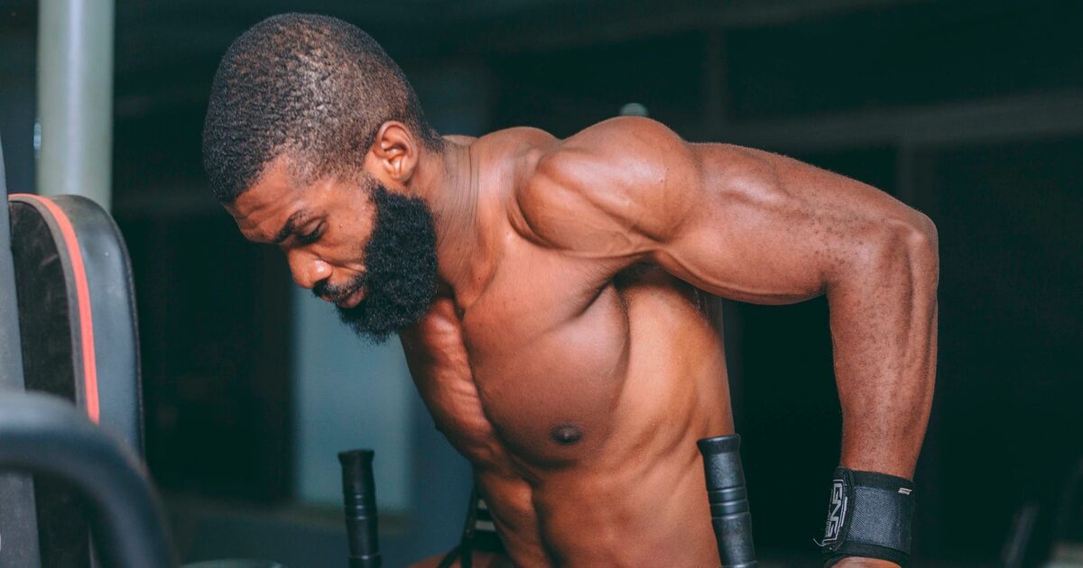 How to Do Dips (Chest vs Triceps Focus)