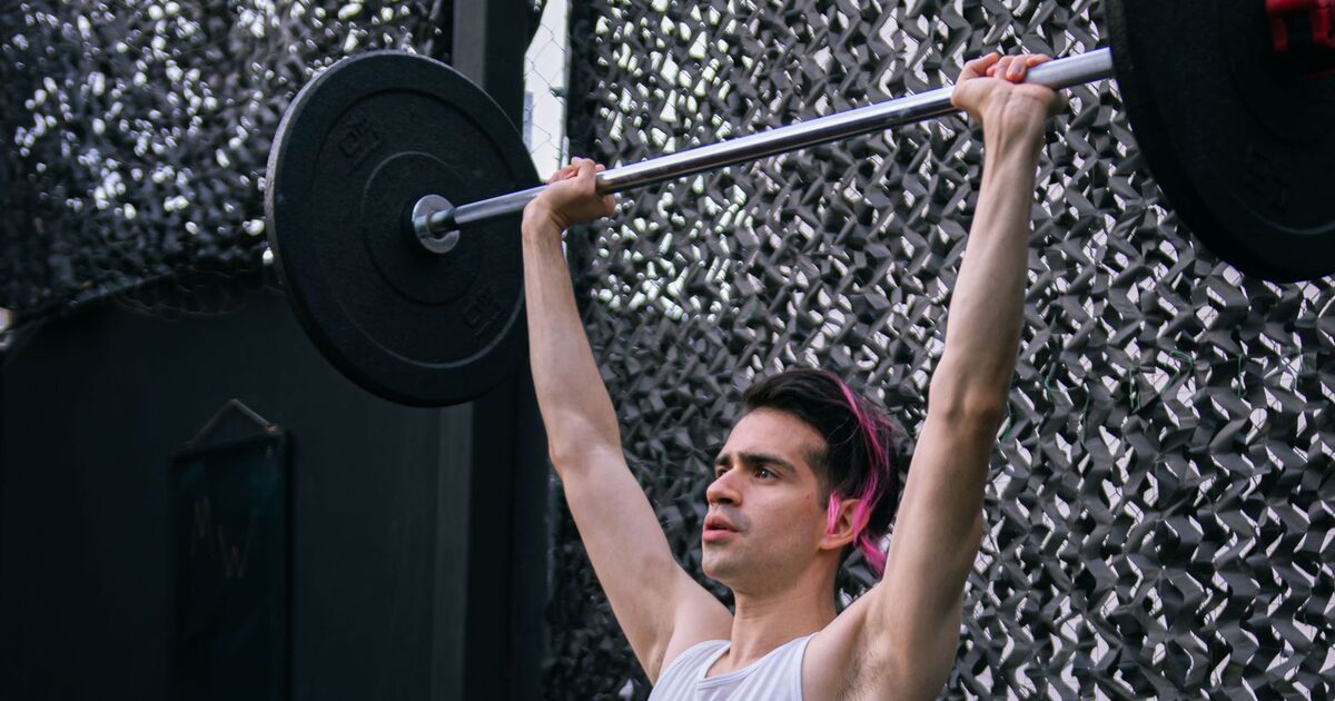 Overhead Press Technique for Bigger Shoulders
